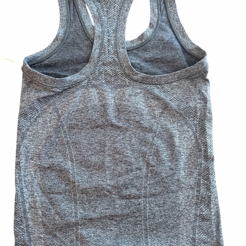 Athleta Momentum Seamless Tank - size S - Picture 2 of 4